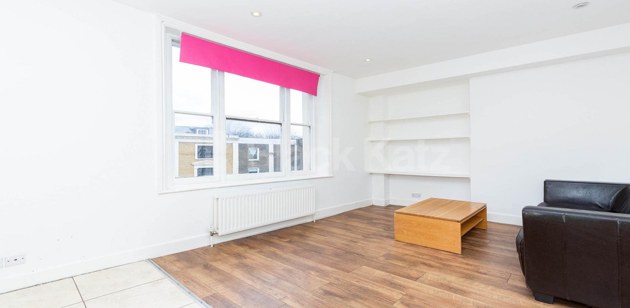 			2 Bedroom, 1 bath, 1 reception Apartment			 Dalston Lane, HACKNEY CENTRAL